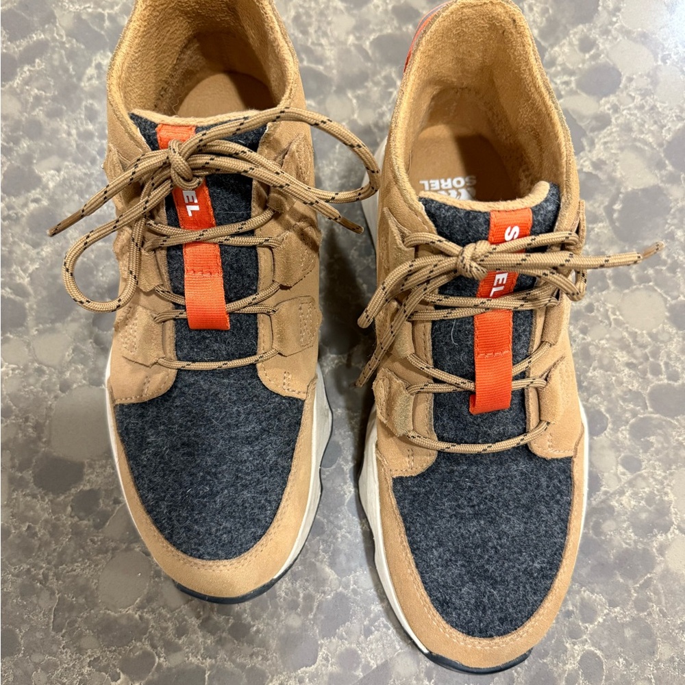 Women Sorel Boots